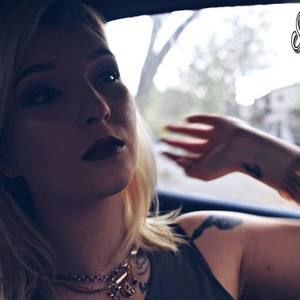 Meet your Posher, Kween